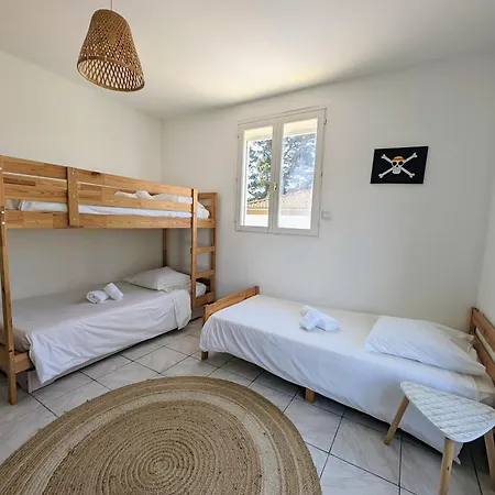 Semesterbostad Maison Familiale Proche Des Plages Avec Piscine *