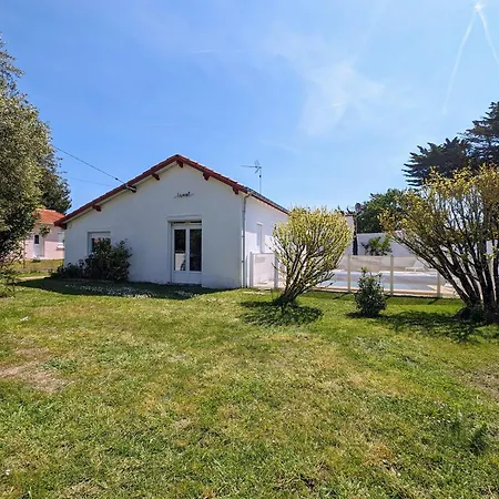 Maison Familiale Proche Des Plages Avec Piscine Semesterbostad